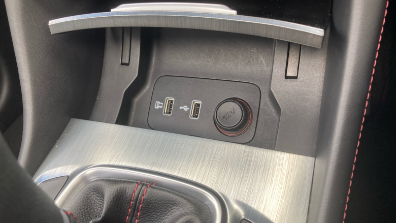MG Hs 1.5 T-GDI Exclusive 5dr Petrol Hatchback